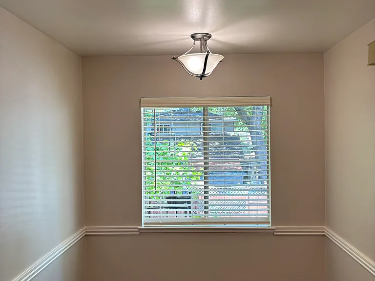 2314 D St #9 — Photo 8