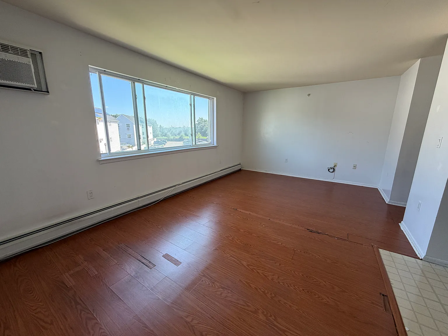 2 bed, $2,816 — Photo 3