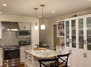 123 Rogers Dr, New Rochelle, NY 10804