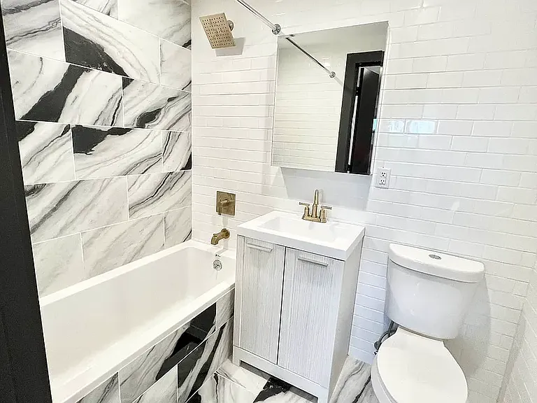 868 New York Ave #3 — Photo 9