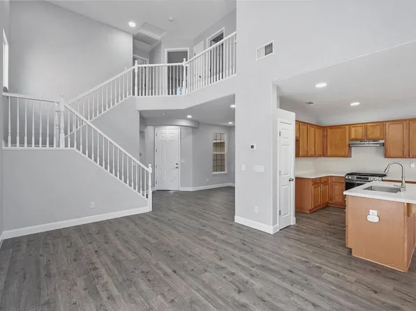 8013 Shay Cir, Stockton, CA 95212