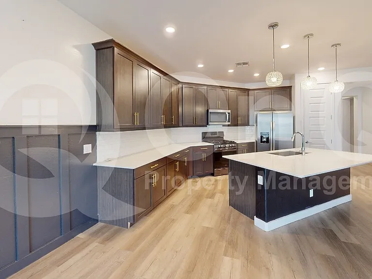 10161 E Gamma Ave — Photo 8