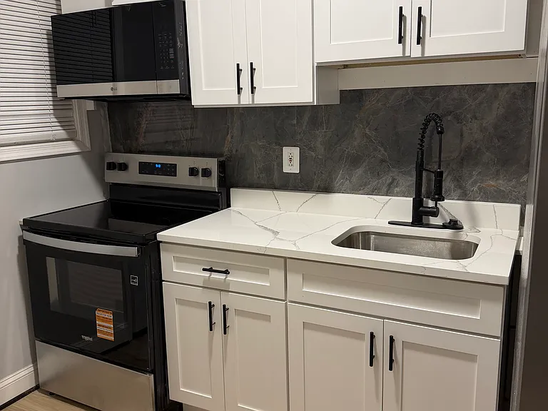 3806 Harlem Ave — Photo 13