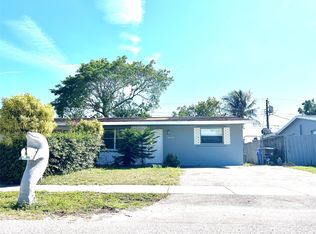 6962 SW 19th St, Pompano Beach, FL 33068