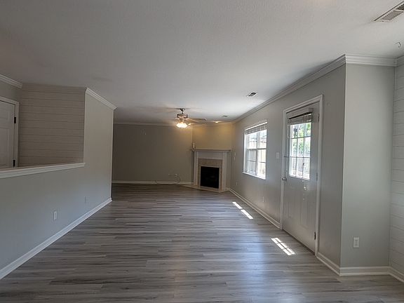 2nd image of 541 Mountain Pass Ln