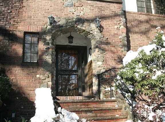 2nd image of 163 Mayhew Dr