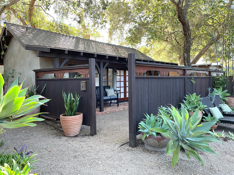 Entrance to cottage.