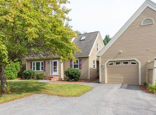 246 Winding Pond Rd, Londonderry, NH 03053