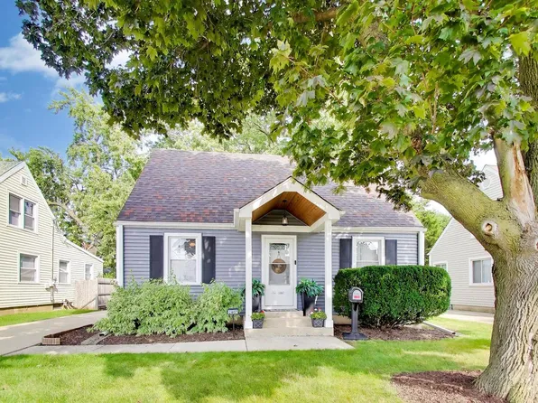 2807 Scott St, Franklin Park, IL 60131