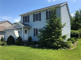 858 Tappan Cir, Vermilion, OH