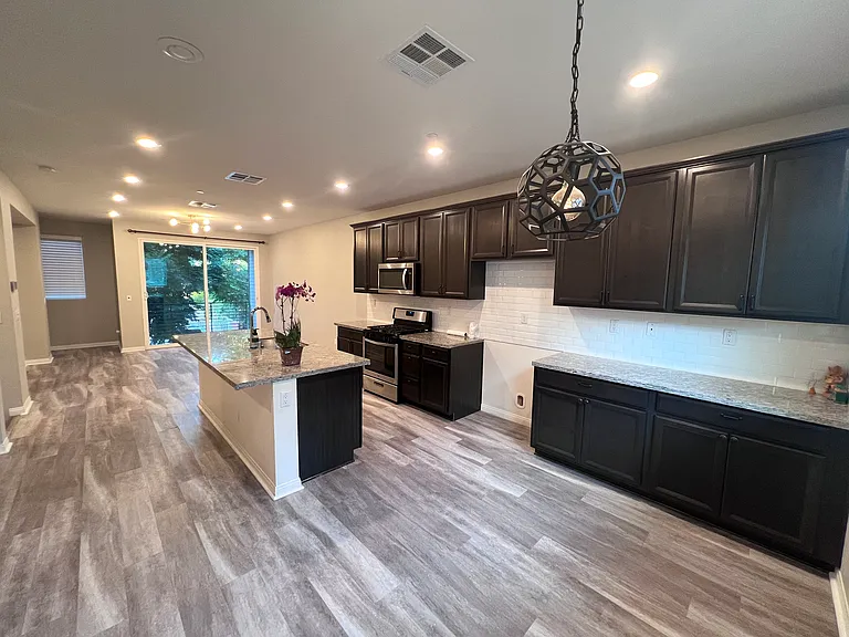 8416 N Fusion Way — Photo 7