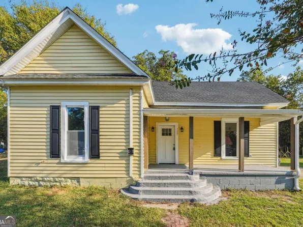 129 Thompson St, Cedartown, GA 30125