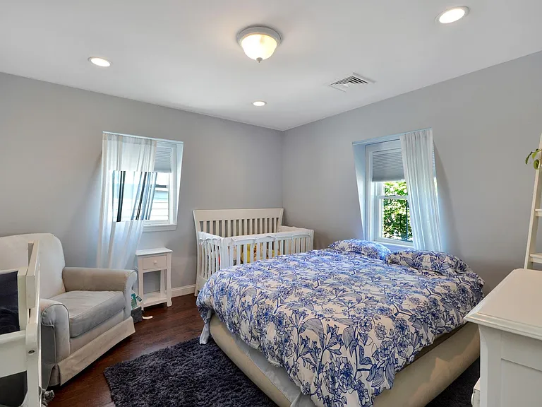 9 Atlantic St — Photo 17