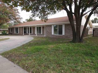 1430 Yucca Dr, Lovington, NM 88260
