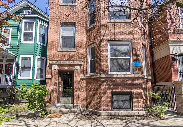 3111 N Racine Ave #2F — Photo 1
