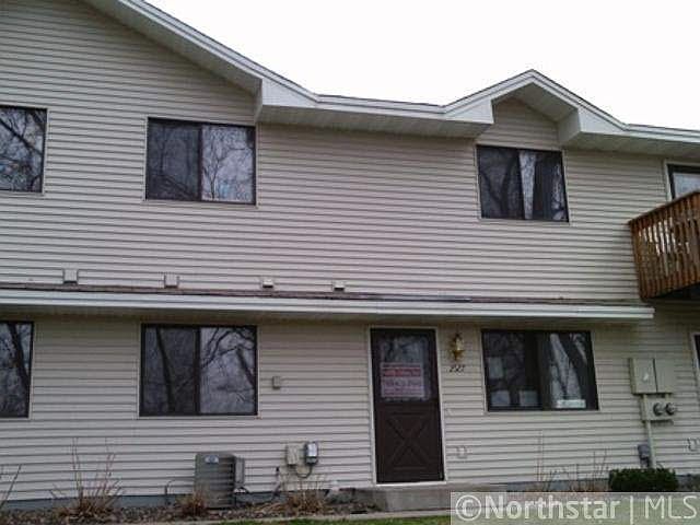 1st image of 2527 Brookdale Lane