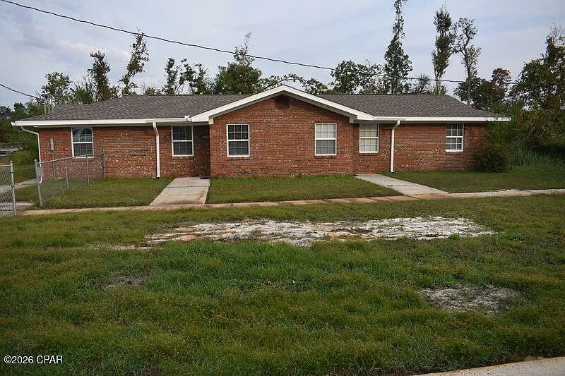 1 bed, $900 — Photo 2