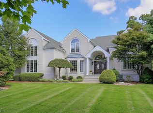 6 Crosswood Way, Warren, NJ 07059