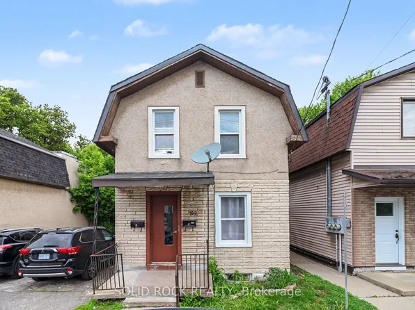 89 Marier Ave, Ottawa, ON K1L 5S2