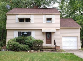 1220 Dorsh Rd, South Euclid, OH 44121