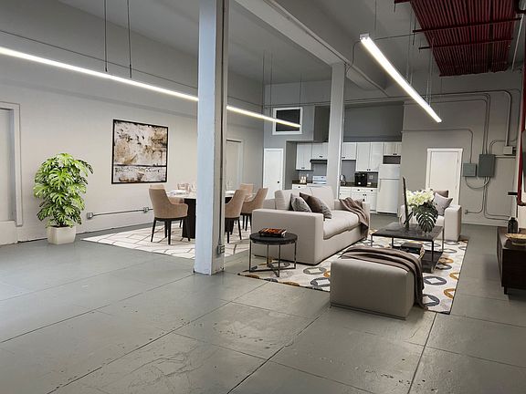 3rd image of 2046 International Blvd #0