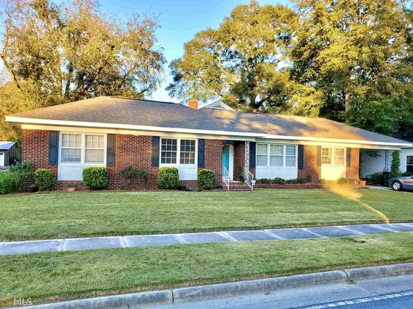 204 W Lee St, Brooklet, GA 30415