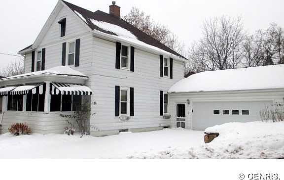 3rd image of 241 Chapin St