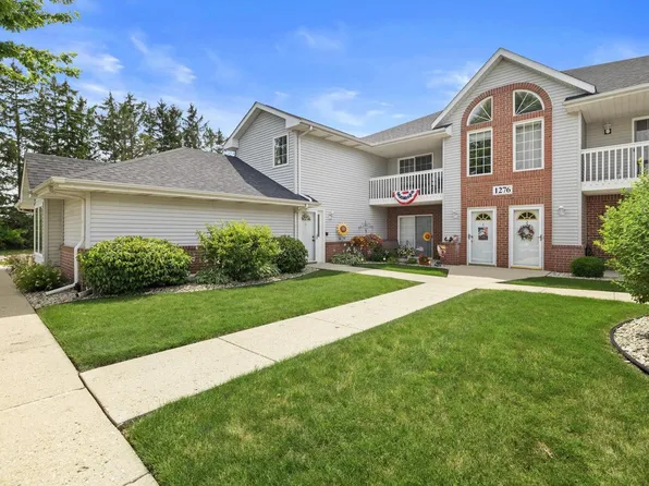 1276 Village Centre DRIVE #7, Kenosha, WI 53144