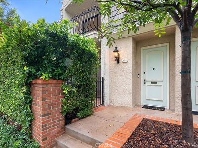 606 Wilcox Ave, Los Angeles, CA, 90004