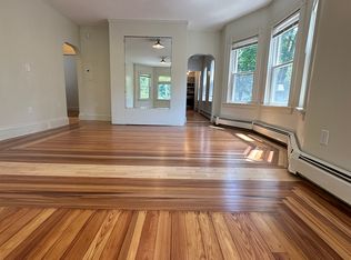 197 Morris Ave, Providence, RI 02906