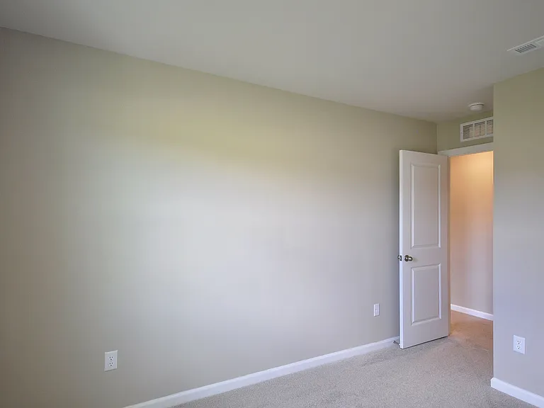 101 Bullpen Ct #F — Photo 37