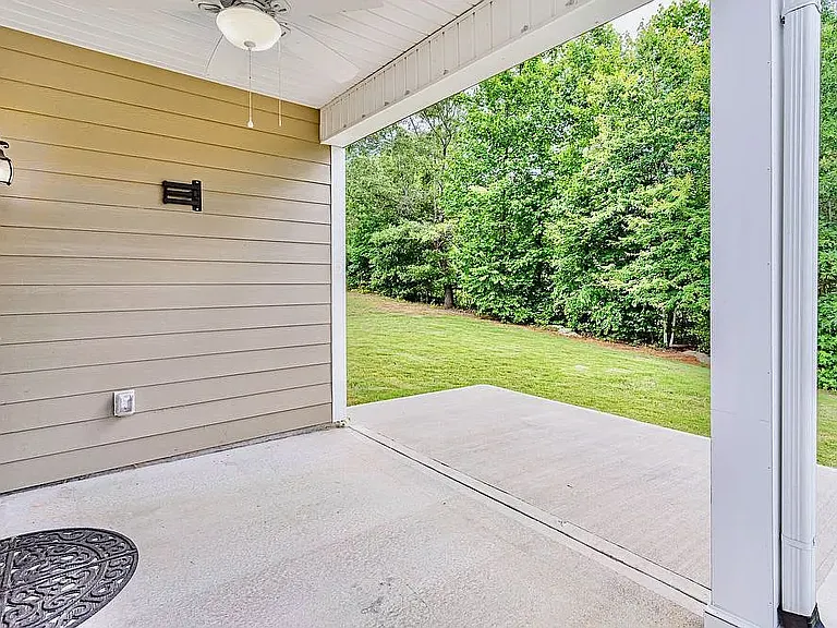 245 Hartwood Lake Ln — Photo 5