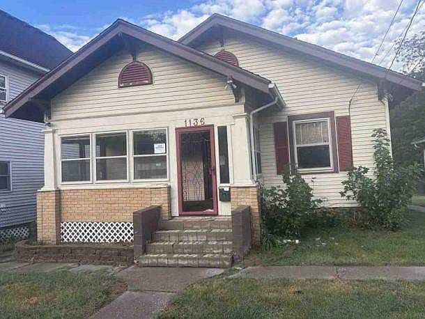 1st image of 1136 Arlington Ave