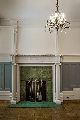 Rented by Dixon Advisory USA Inc. | media 122