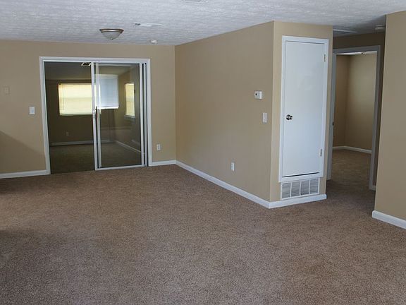 2nd image of 7543 Jana Ln N