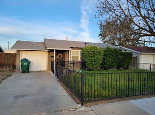 1114 Iowa Ave, Los Banos, CA 93635
