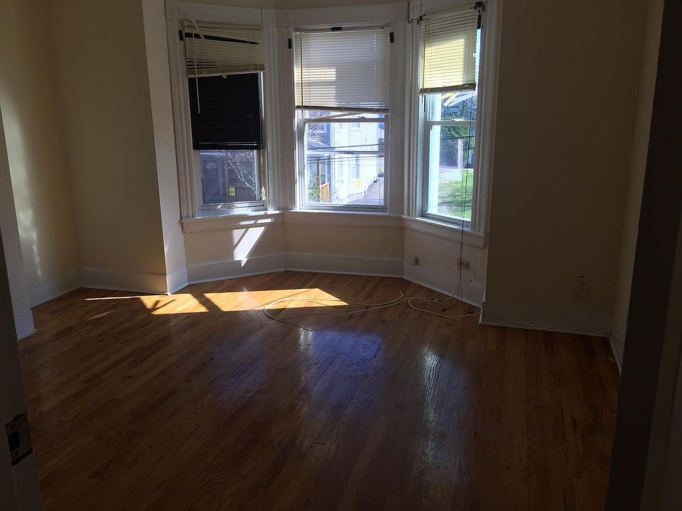 229 Coleman St Bridgeport CT Zillow