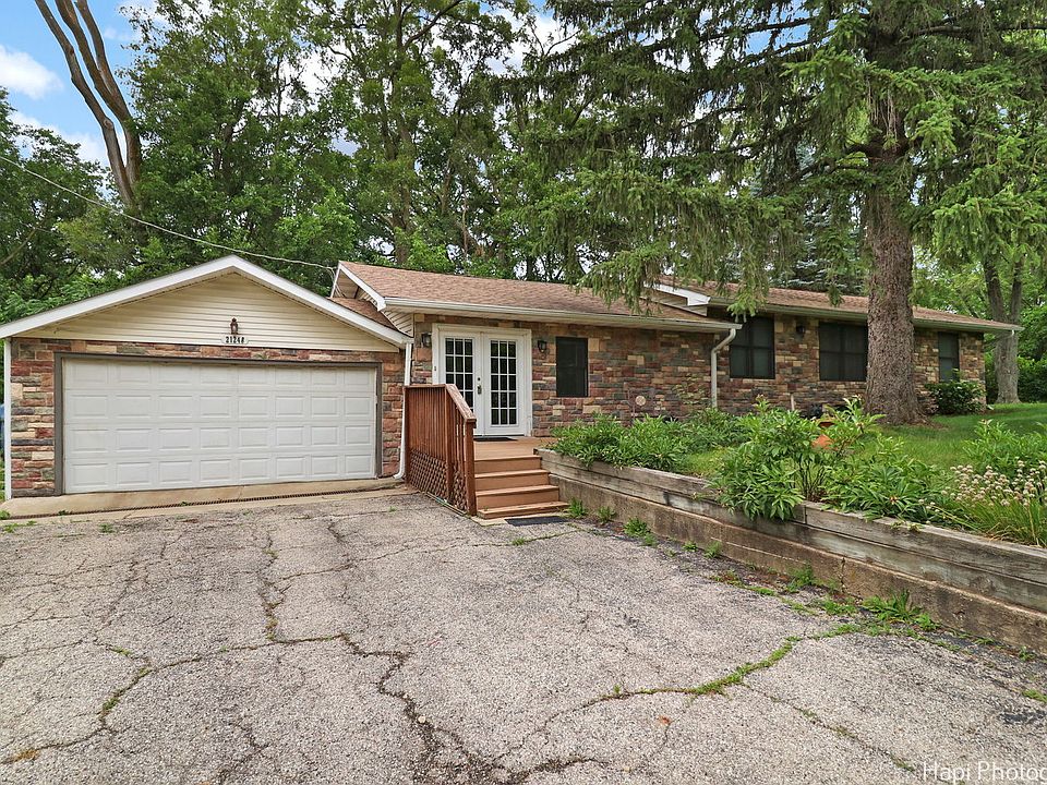 1st image of 21248 W Honey Ln