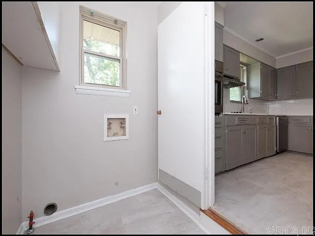 4907 Arlington Dr — Photo 8
