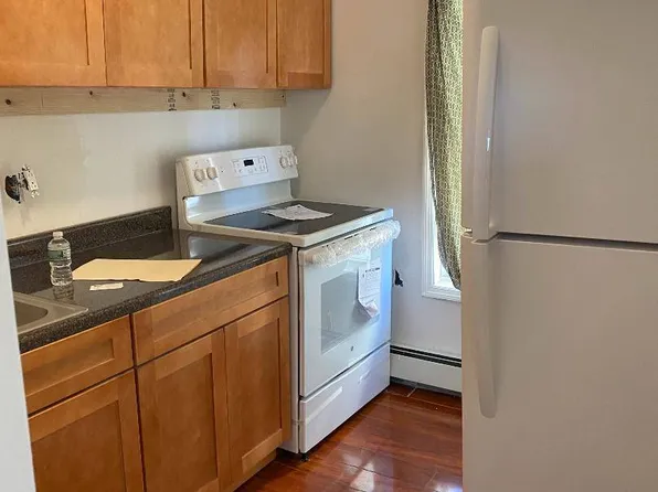 13214 140th St, Jamaica, NY 11436