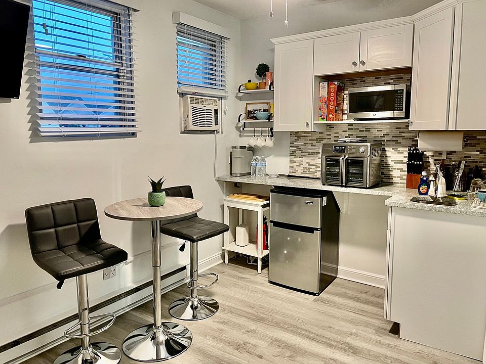 1st image of 9411 Monmouth Ave APT 12
