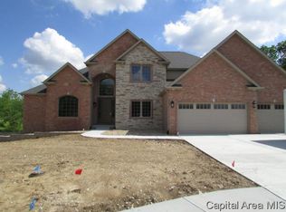 1916 Willow Bnd, Chatham, IL 62629