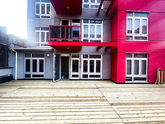 3rd image of 371 Stockholm St #2