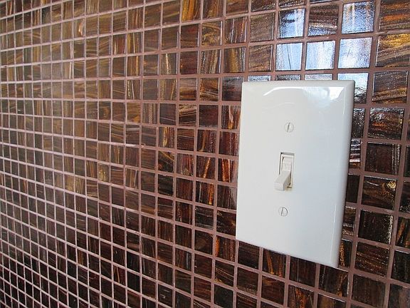 4th image of 1207-9 E 7th St