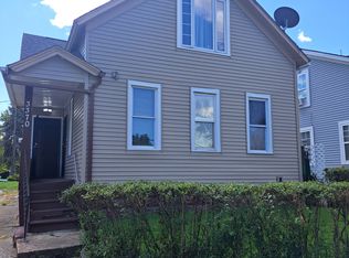 3370 Regent Rd, Cleveland, OH 44127