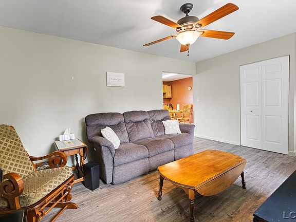 3rd image of 4199 Haven Dr