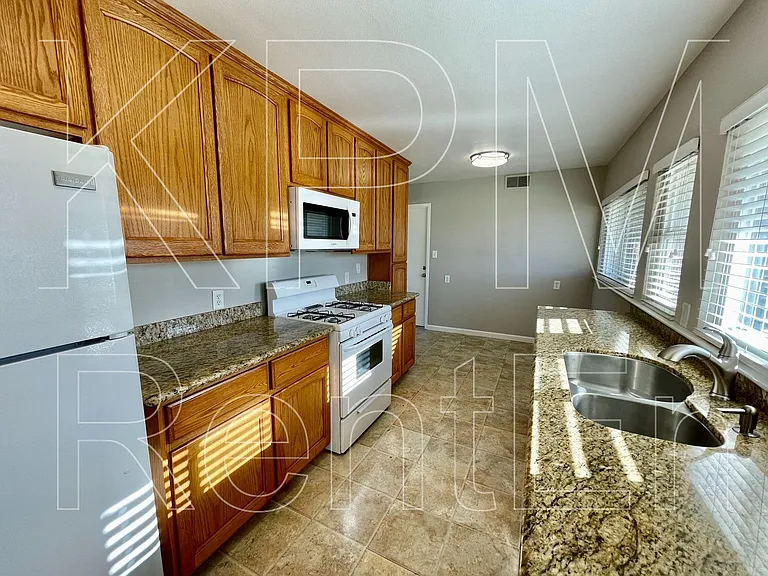 1117 Brookside Rd — Photo 5