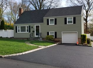 591 Locust Ave, Port Chester, NY 10573