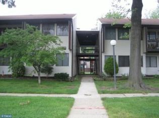 B11 Avon Dr, East Windsor, NJ 08520