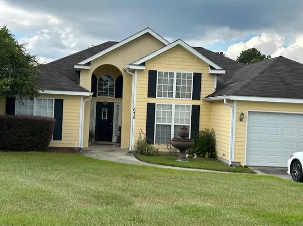 678 Justin Dr, Valdosta, GA 31602